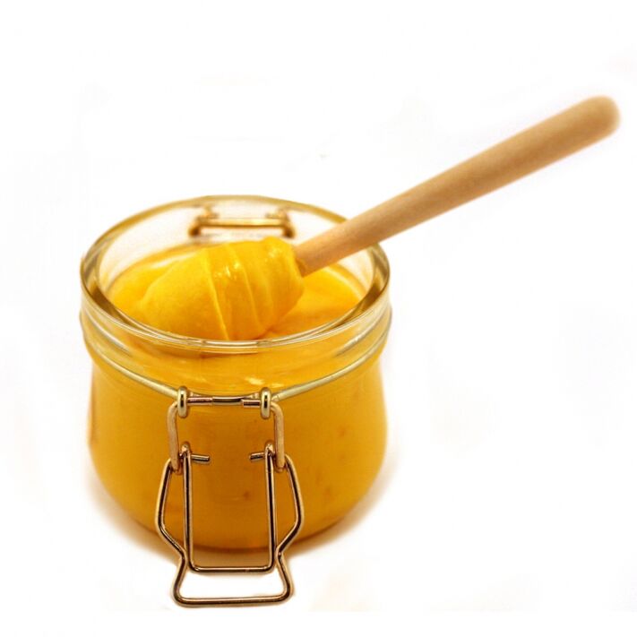 Honey as a compress for back pain in the lumbar region.